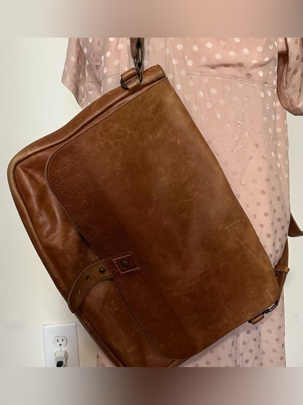 Bear Necessities Men's Brown Leather Messenger Bag - Sleek Everyday Carry